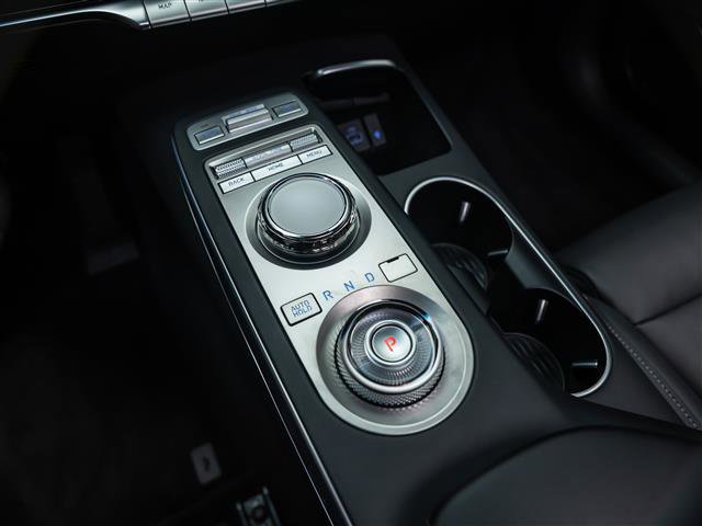 Used 2022 Genesis GV70 2.5T w/ Select Package image 25