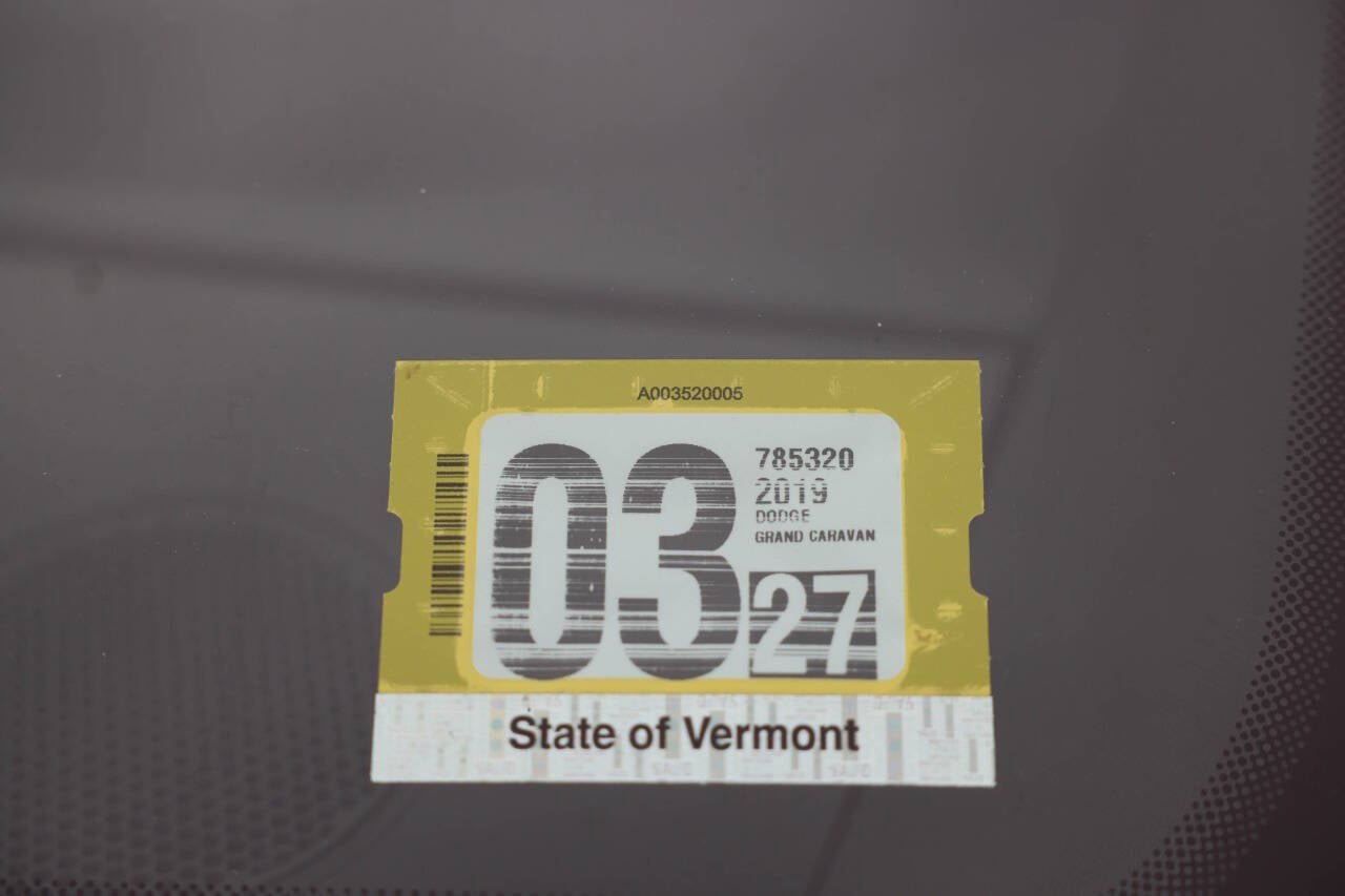Used 2019 Dodge Grand Caravan SXT image 30