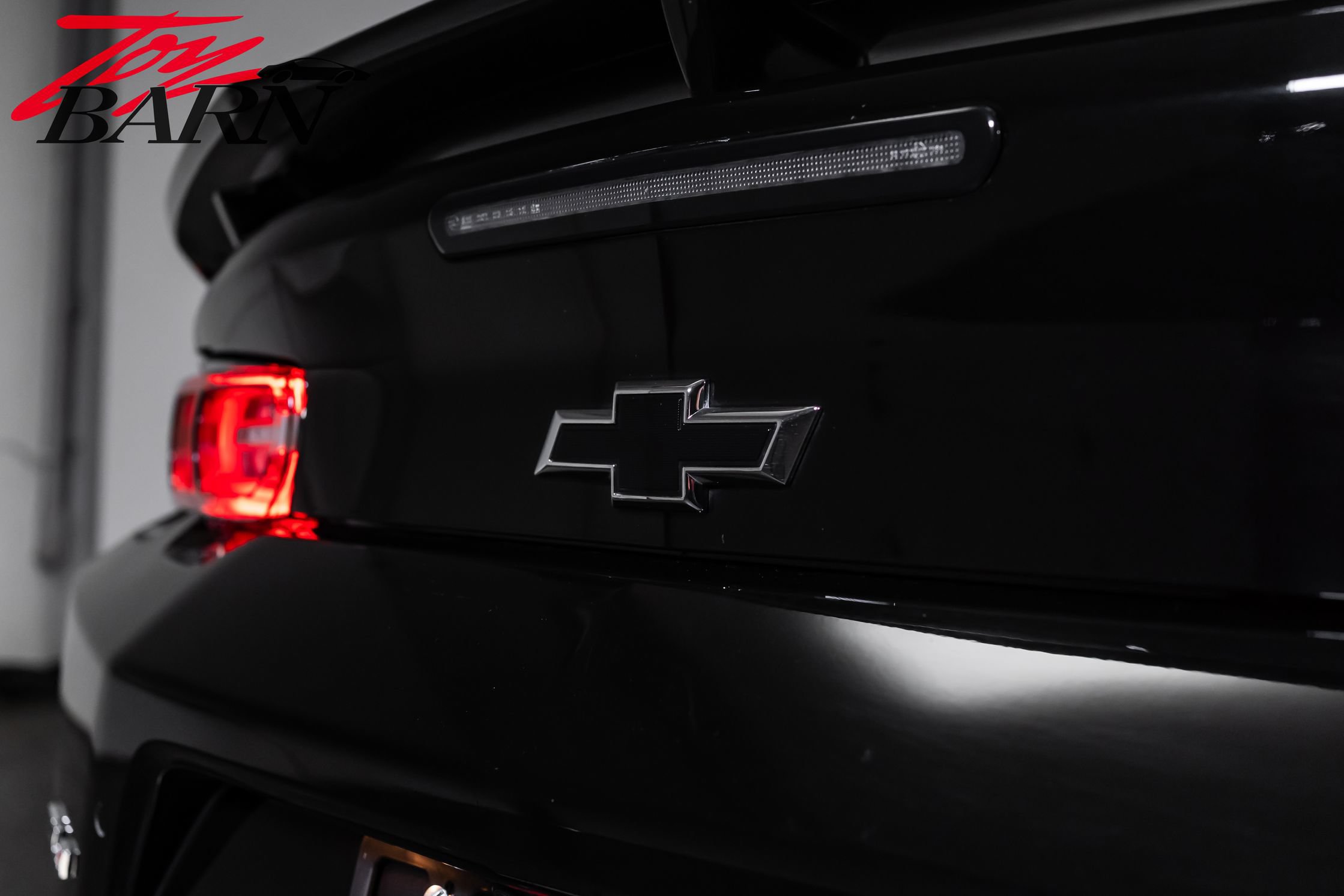 Used 2023 Chevrolet Camaro ZL1 RWD image 13