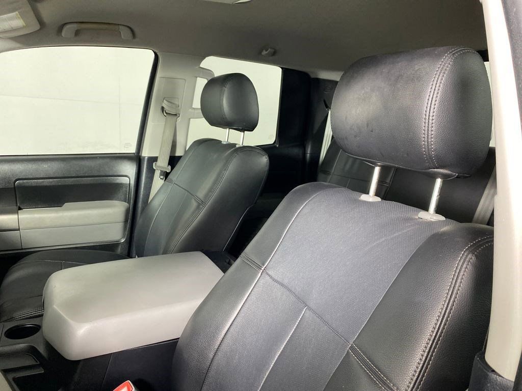 Used 2011 Toyota Tundra 2WD Double Cab image 9
