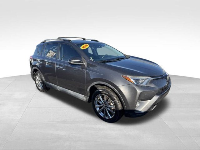Used 2016 Toyota RAV4 Limited FWD image 3