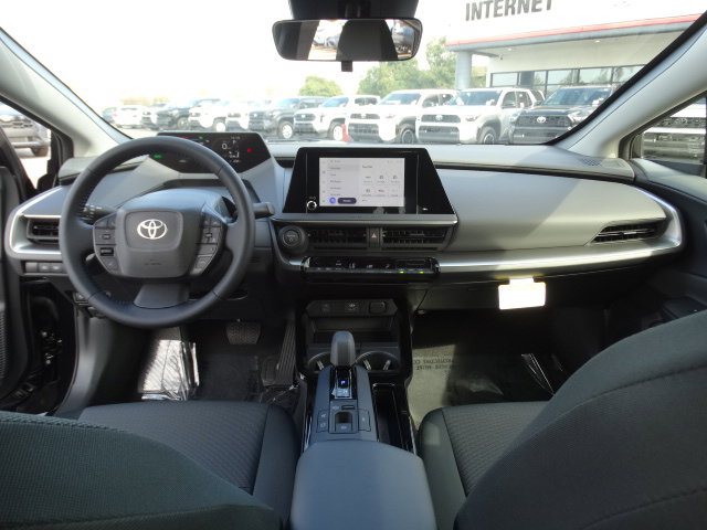New 2026 Toyota Prius LE FWD image 15