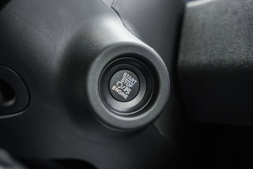 New 2025 RAM ProMaster 2500 w/ Quick Order Package 22G SLT image 23