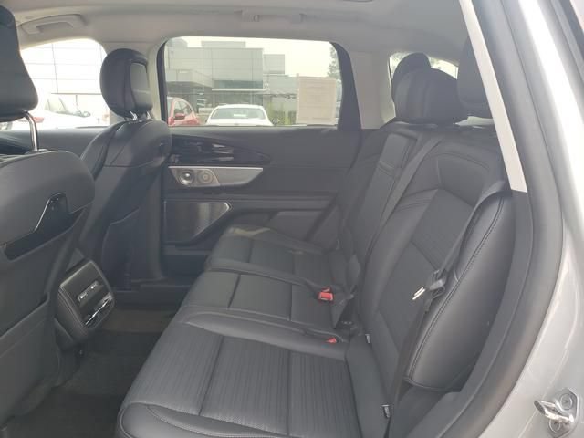 New 2026 Lincoln Nautilus Reserve AWD/4WD image 14
