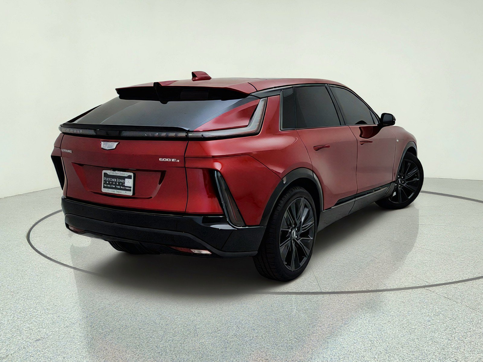 Used 2025 Cadillac Lyriq Sport w/ LPO, Floor Liner Package AWD/4WD image 9