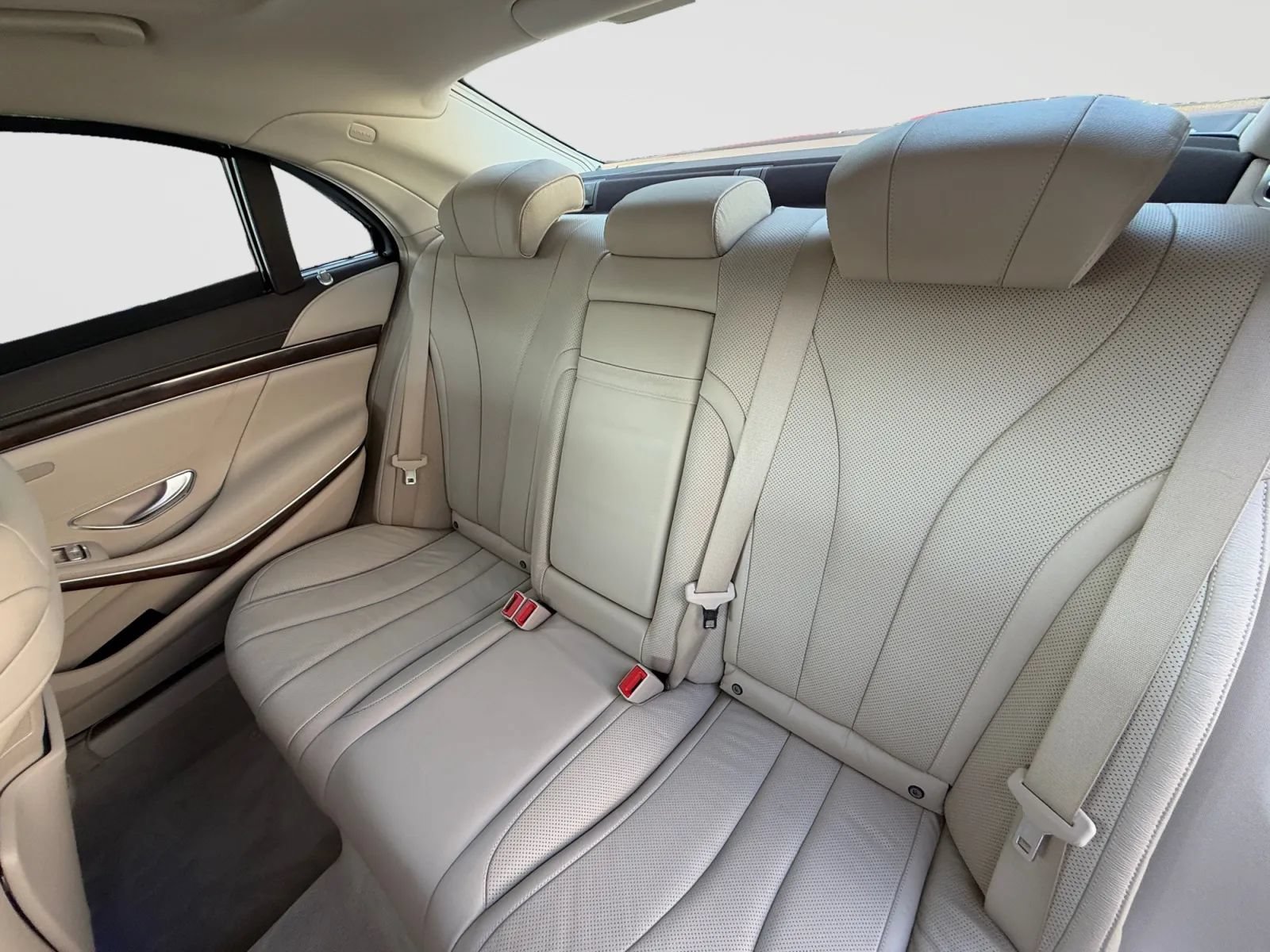 Used 2014 Mercedes-Benz S 550 Sedan image 15