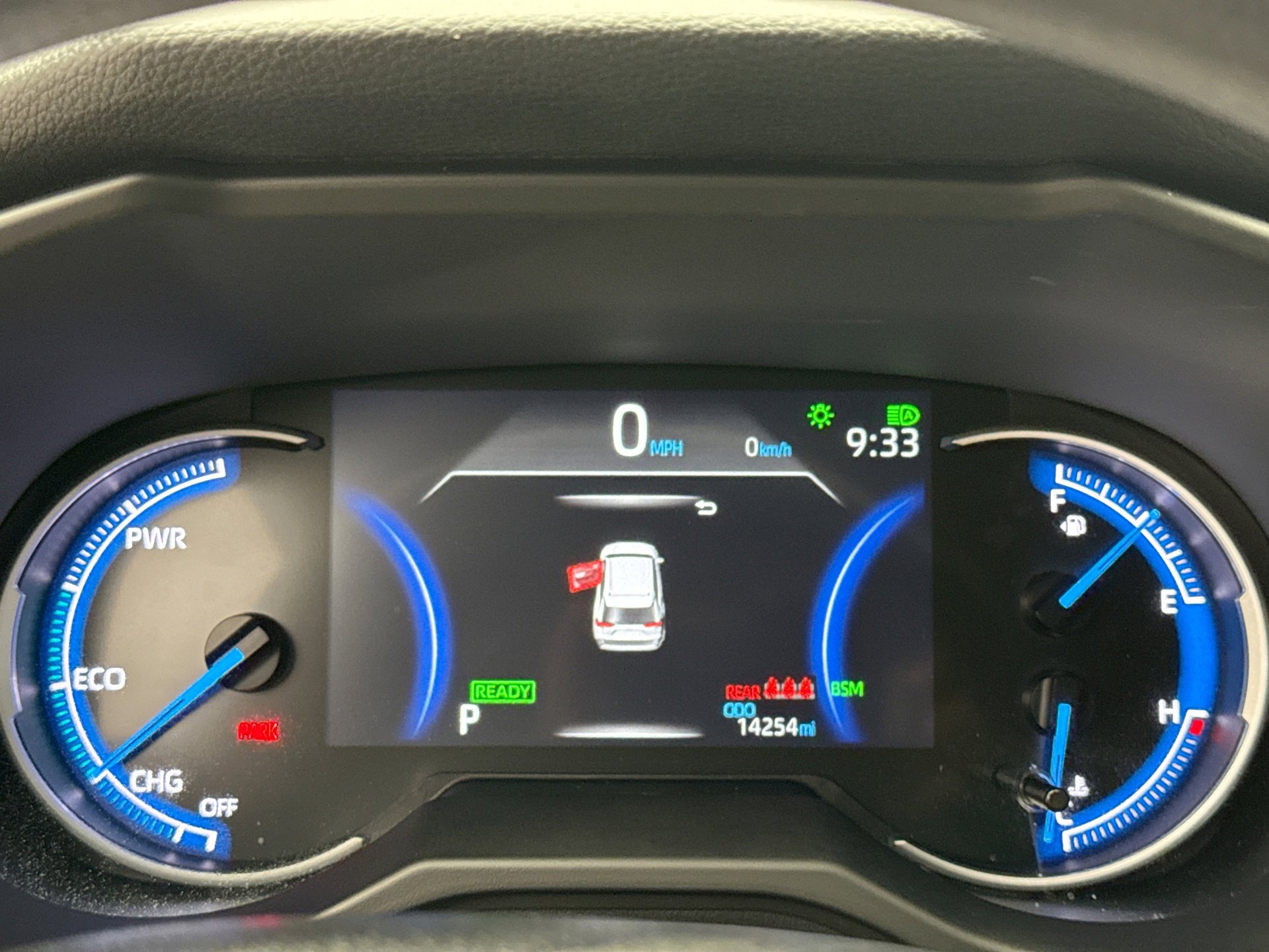 Used 2024 Toyota RAV4 XLE image 13