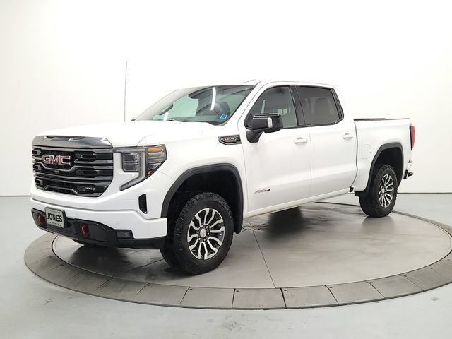 Used 2023 GMC Sierra 1500 AT4 w/ AT4 Preferred Package AWD/4WD image 3