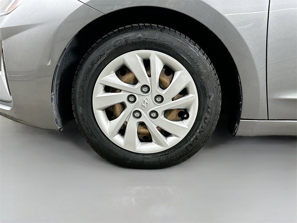Used 2019 Hyundai Elantra SE w/ Cargo Package image 8