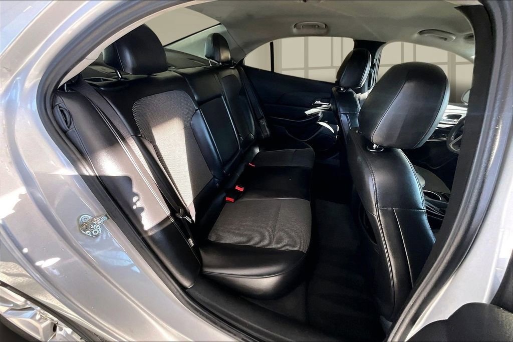 Used 2014 Chevrolet Malibu LT w/ Power Convenience Package image 28