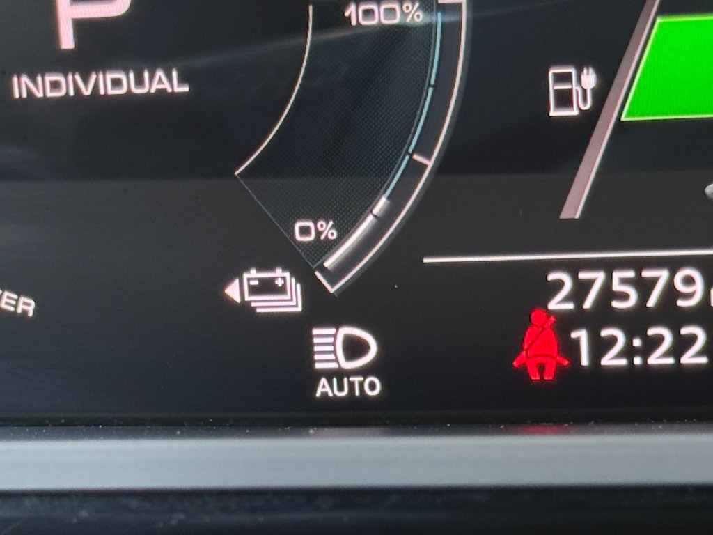 Used 2024 Audi Q8 e-tron Prestige w/ Prestige Package AWD/4WD image 13