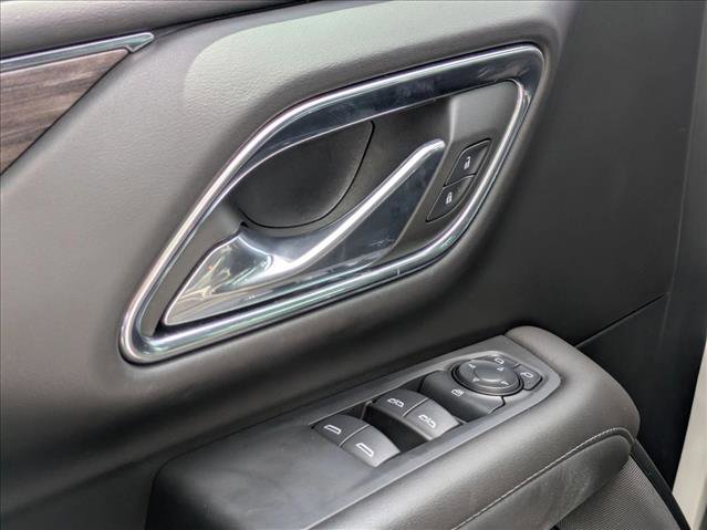 Used 2024 Chevrolet Suburban LS RWD video 2