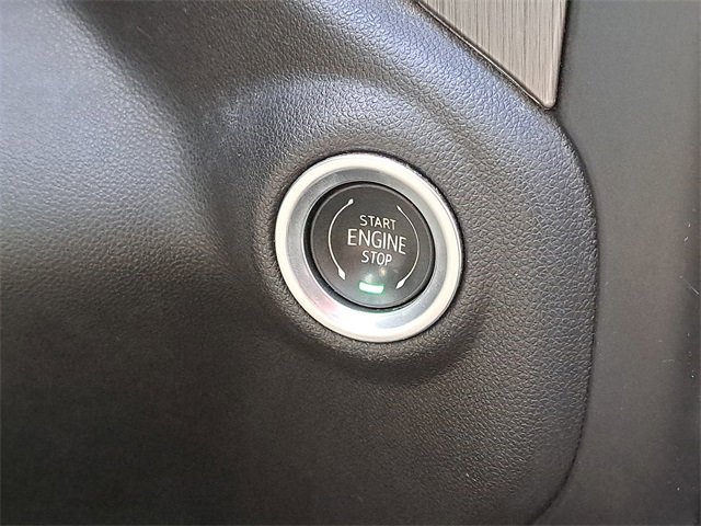 Used 2022 GMC Sierra 2500 Denali w/ Denali Ultimate Package image 28