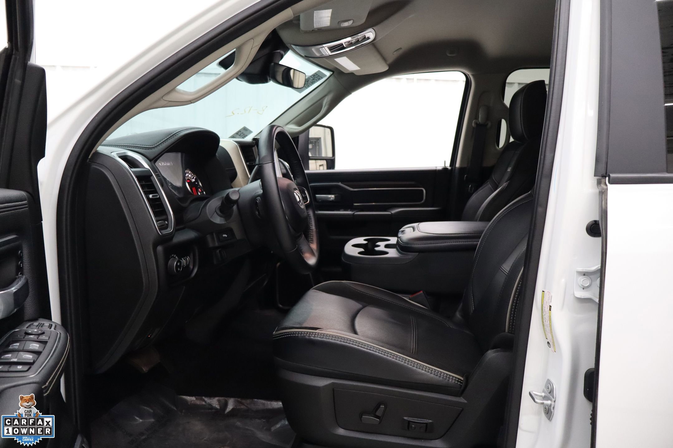 Used 2024 RAM 2500 Laramie w/ Safety Group image 28