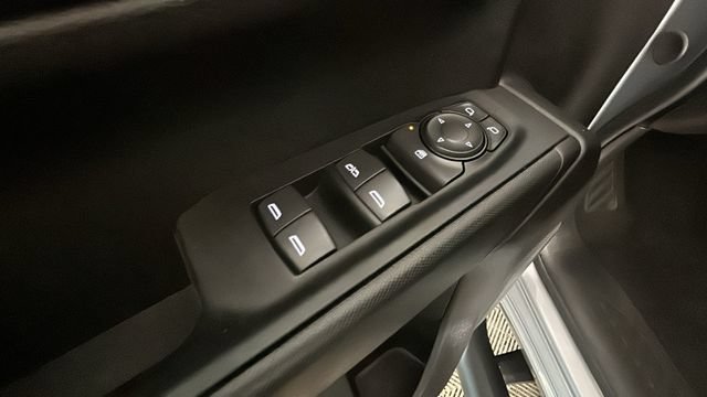 Used 2024 Chevrolet Silverado 1500 Custom AWD/4WD image 9