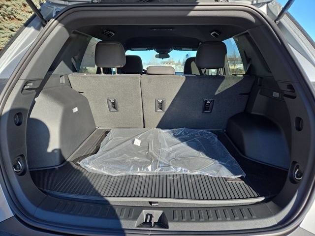 New 2026 Chevrolet Equinox LT AWD/4WD image 30