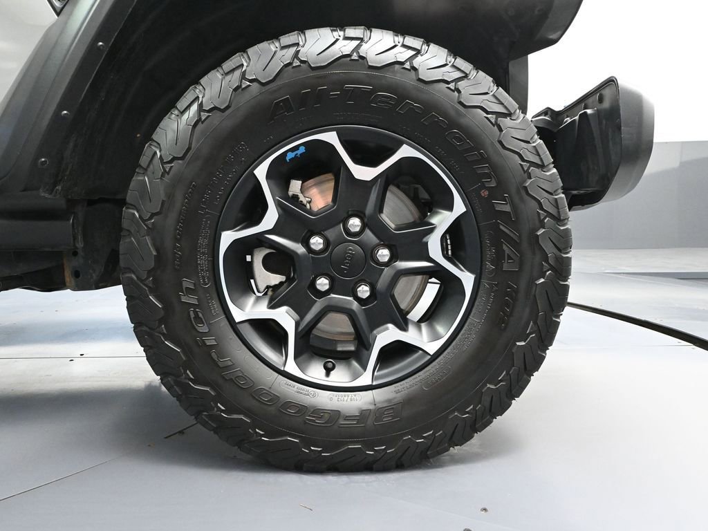 Used 2022 Jeep Wrangler Unlimited Rubicon 4xe w/ Cold Weather Group image 17