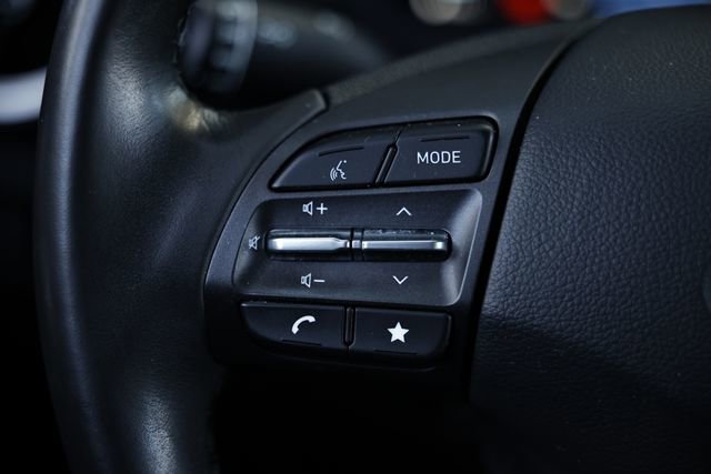 Used 2023 Hyundai Kona Limited image 33