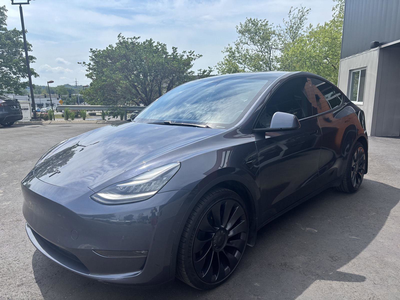 Used 2020 Tesla Model Y Long Range AWD/4WD image 5