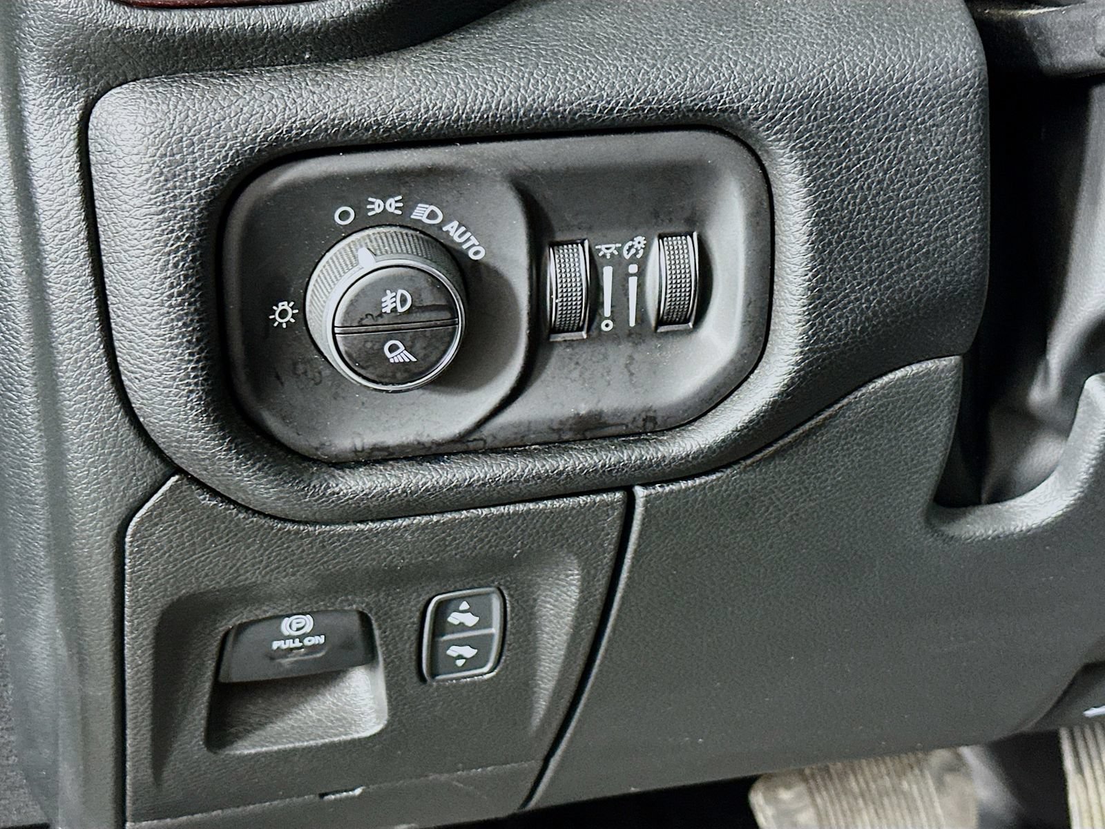 Used 2026 RAM 1500 Rebel w/ Rebel Level 1 Equipment Group AWD/4WD image 10