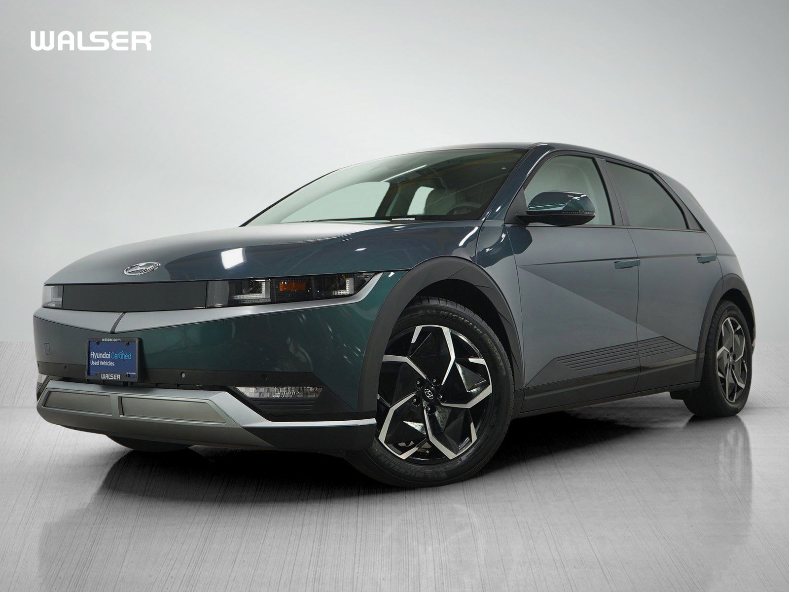 Used 2023 Hyundai Ioniq 5 SEL image 1