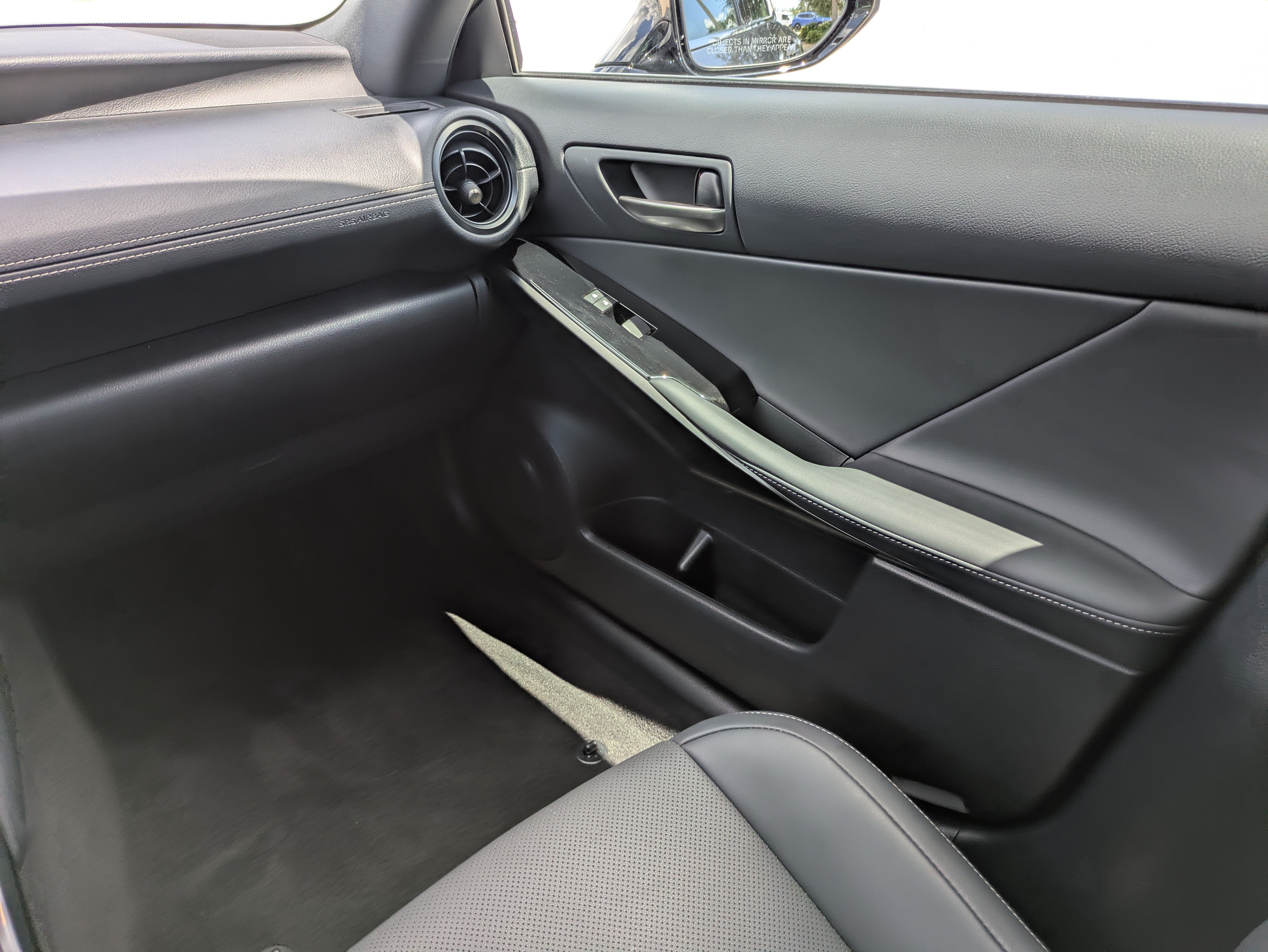 Used 2025 Lexus IS 350 F Sport w/ Accessory Package 2 RWD image 16