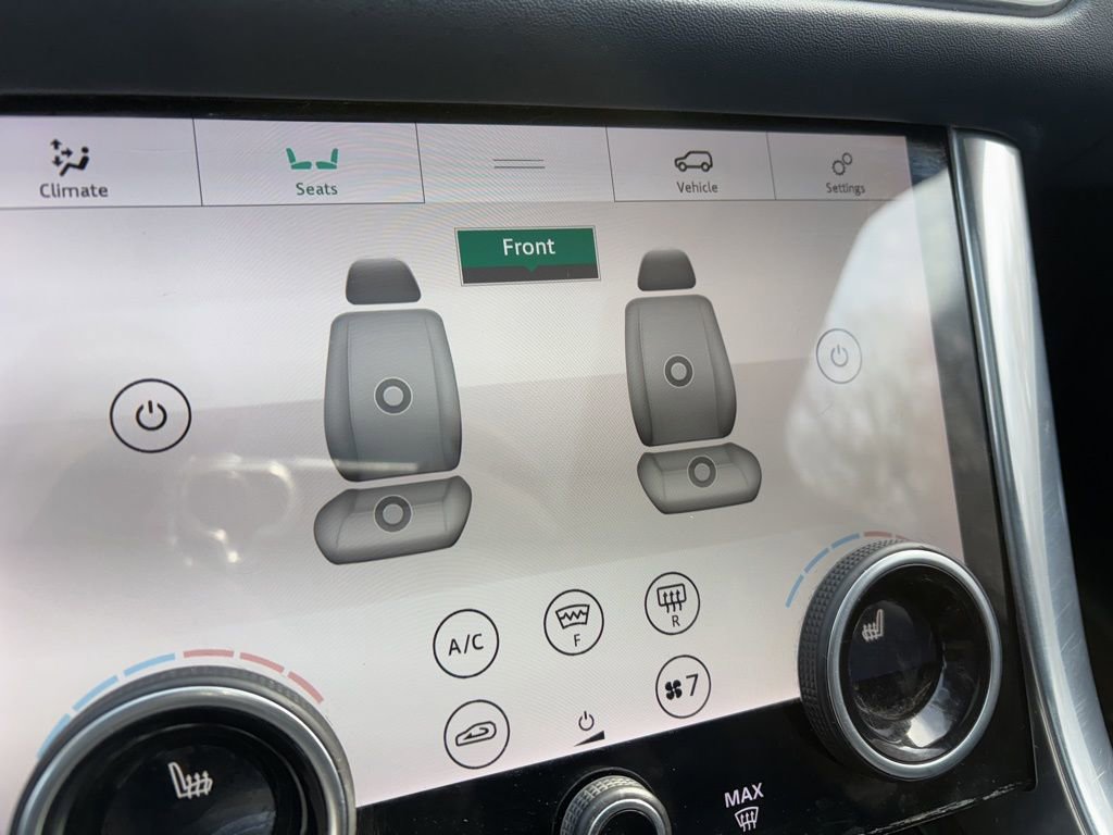 Used 2019 Land Rover Range Rover Sport HST image 22