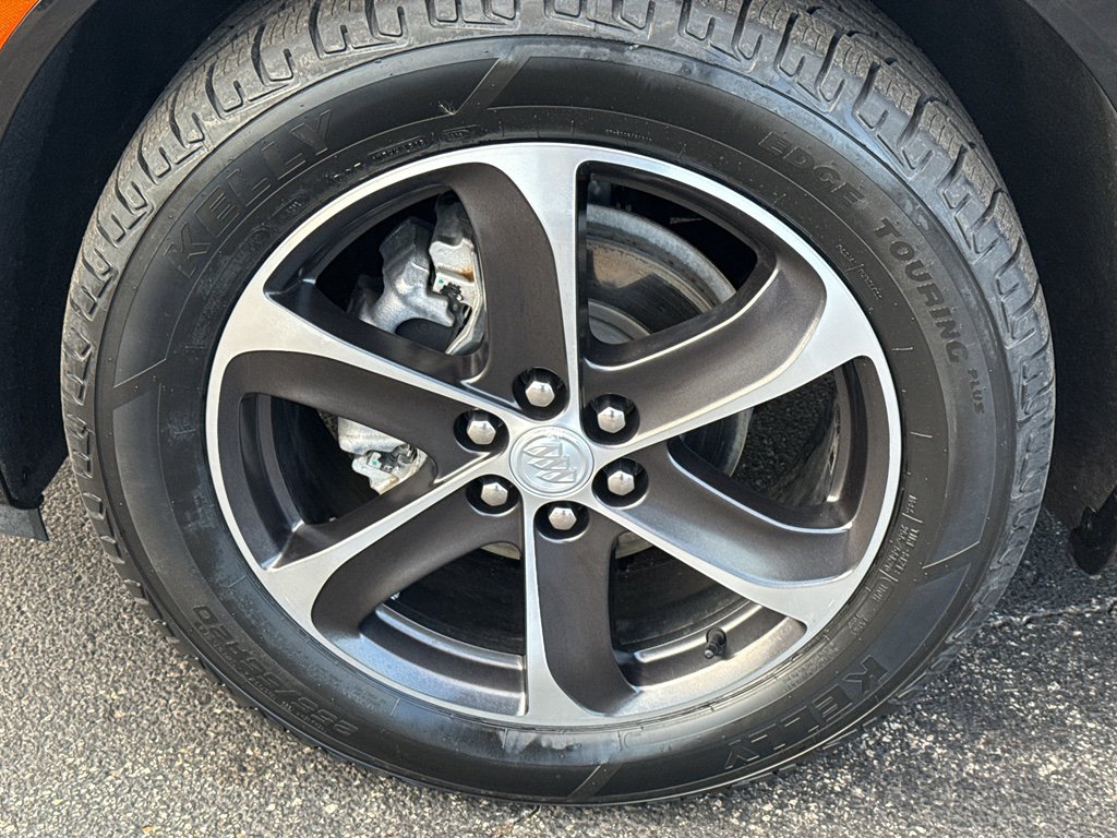 Used 2022 Buick Enclave Essence w/ Experience Buick Package image 10