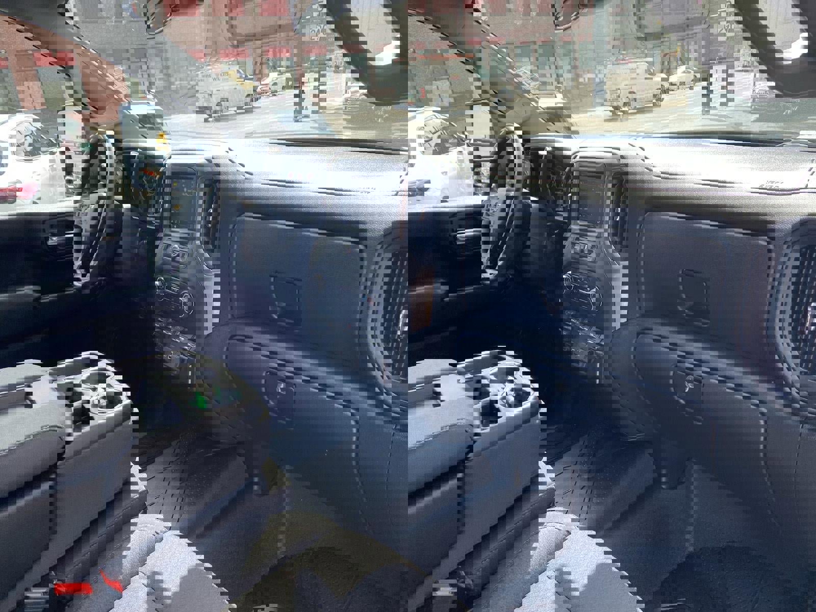 Certified 2024 Chevrolet Silverado 2500 Custom w/ Custom Value Package image 33