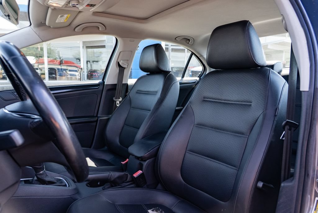 Used 2015 Volkswagen Jetta TDI SEL FWD image 22
