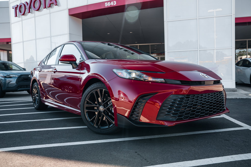 New 2026 Toyota Camry SE