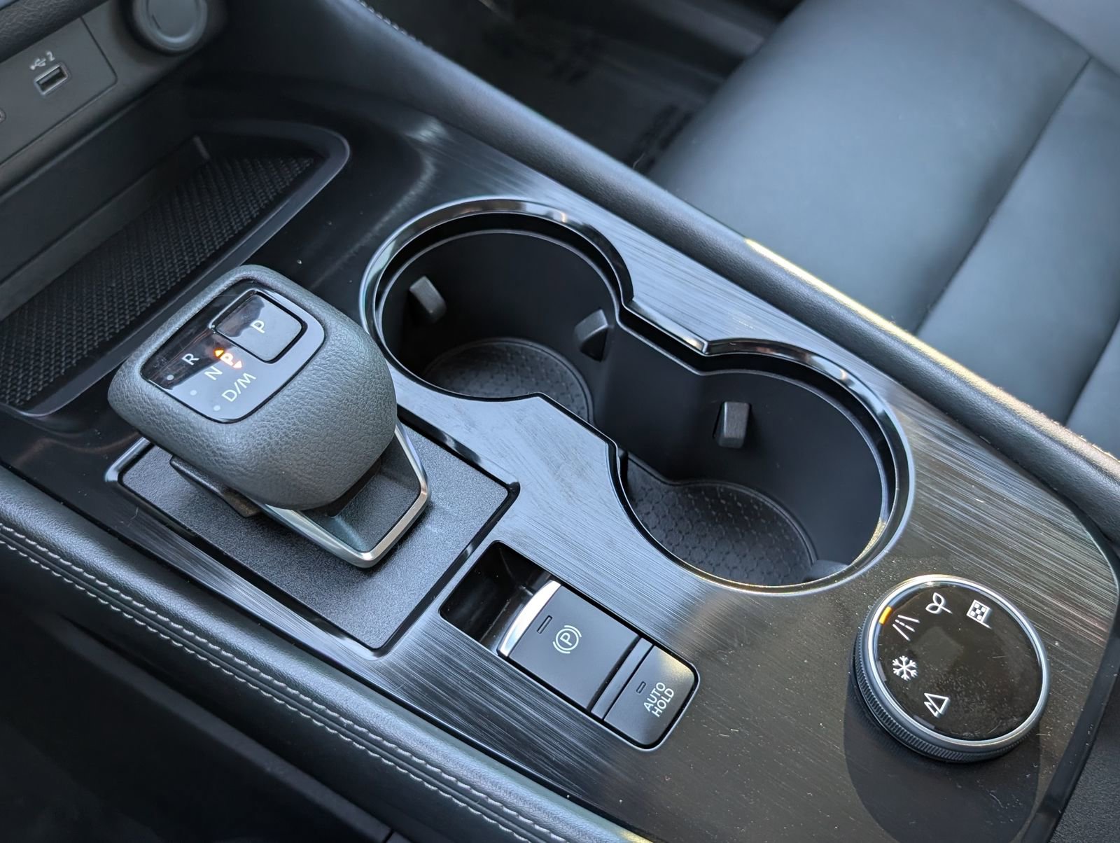 Used 2023 Nissan Rogue SL image 20