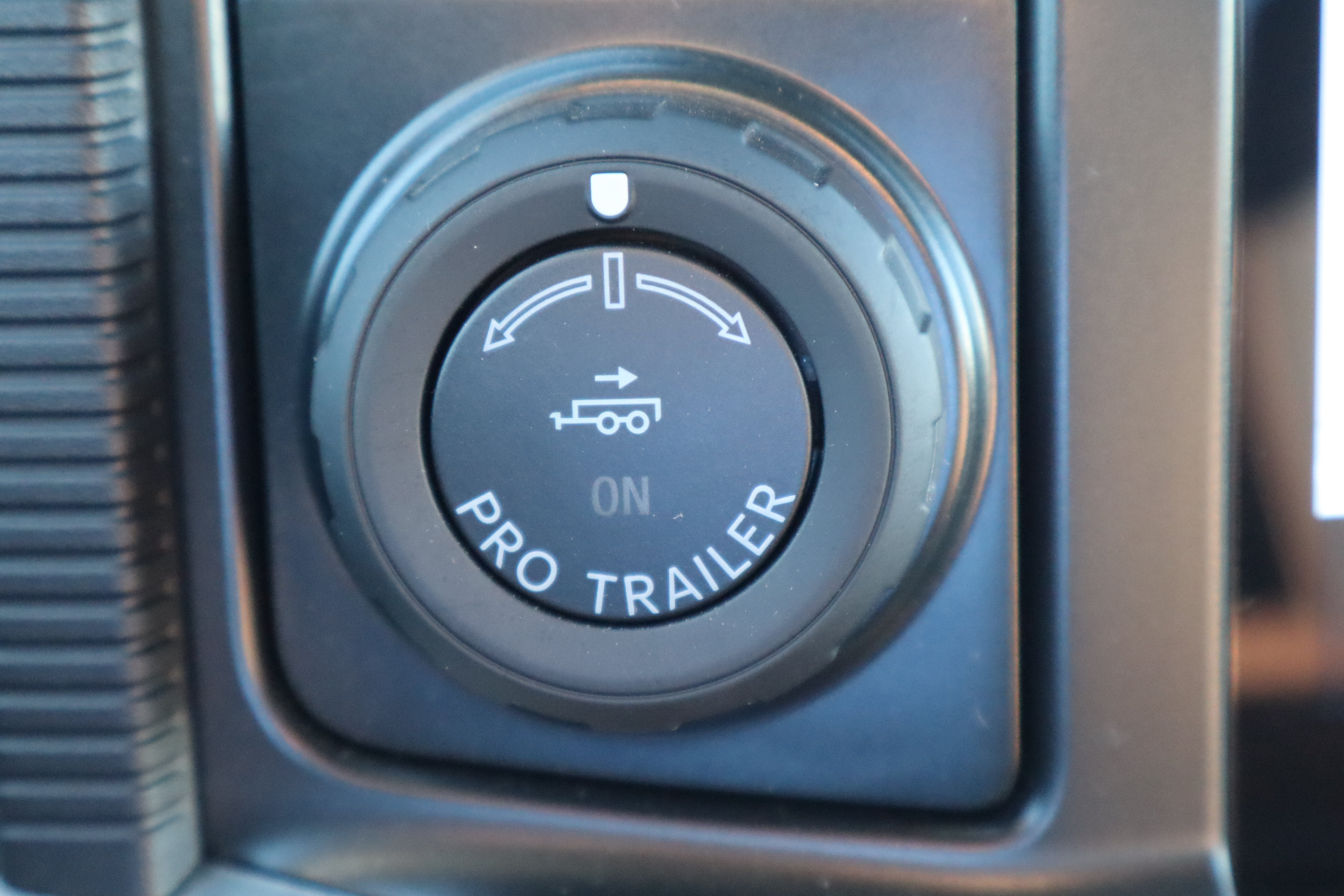 Used 2025 Ford F150 King Ranch w/ FX4 Off-Road Package AWD/4WD image 29
