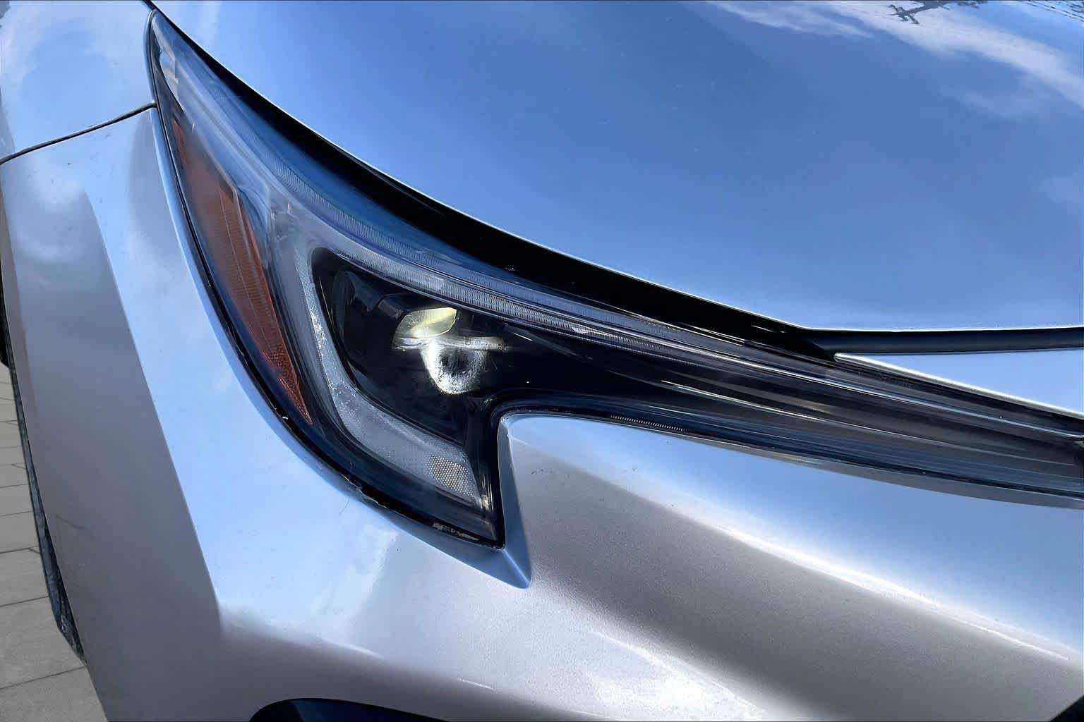 Used 2025 Toyota Corolla SE FWD image 26