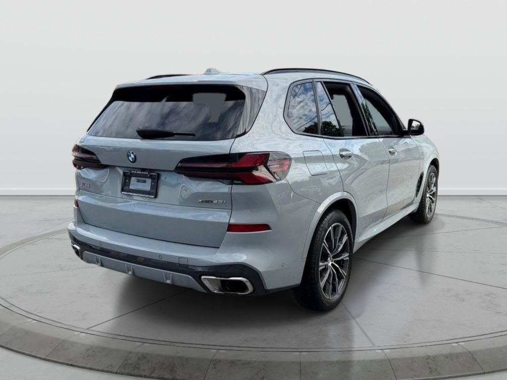Used 2026 BMW X5 xDrive40i AWD/4WD image 7