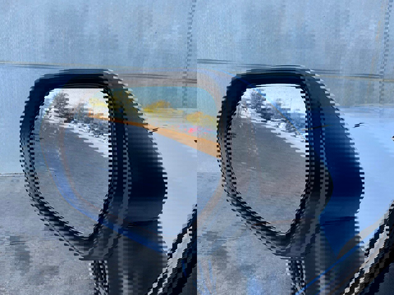 Used 2024 Toyota Camry SE image 18