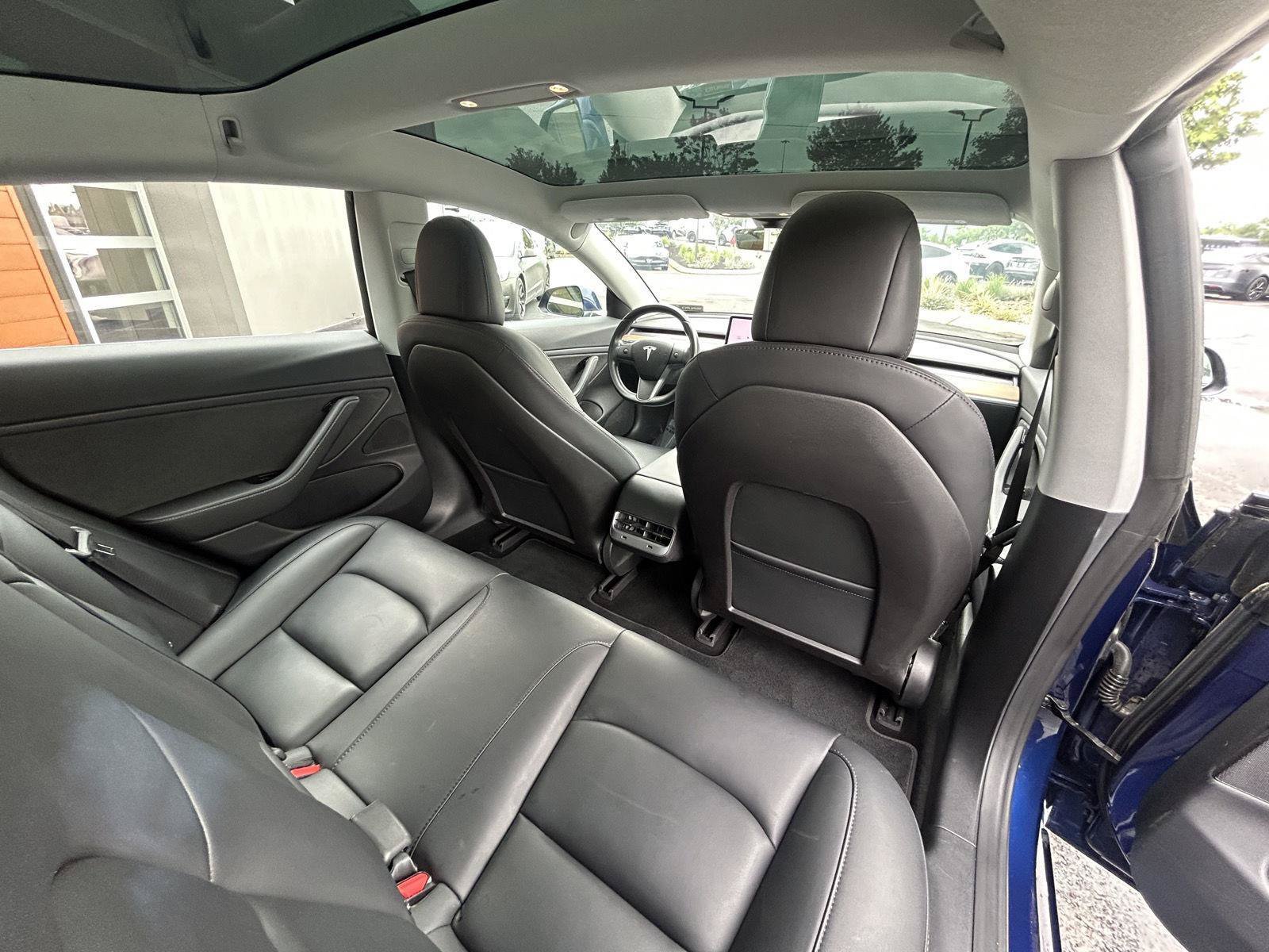 Used 2018 Tesla Model 3 Long Range AWD/4WD image 13