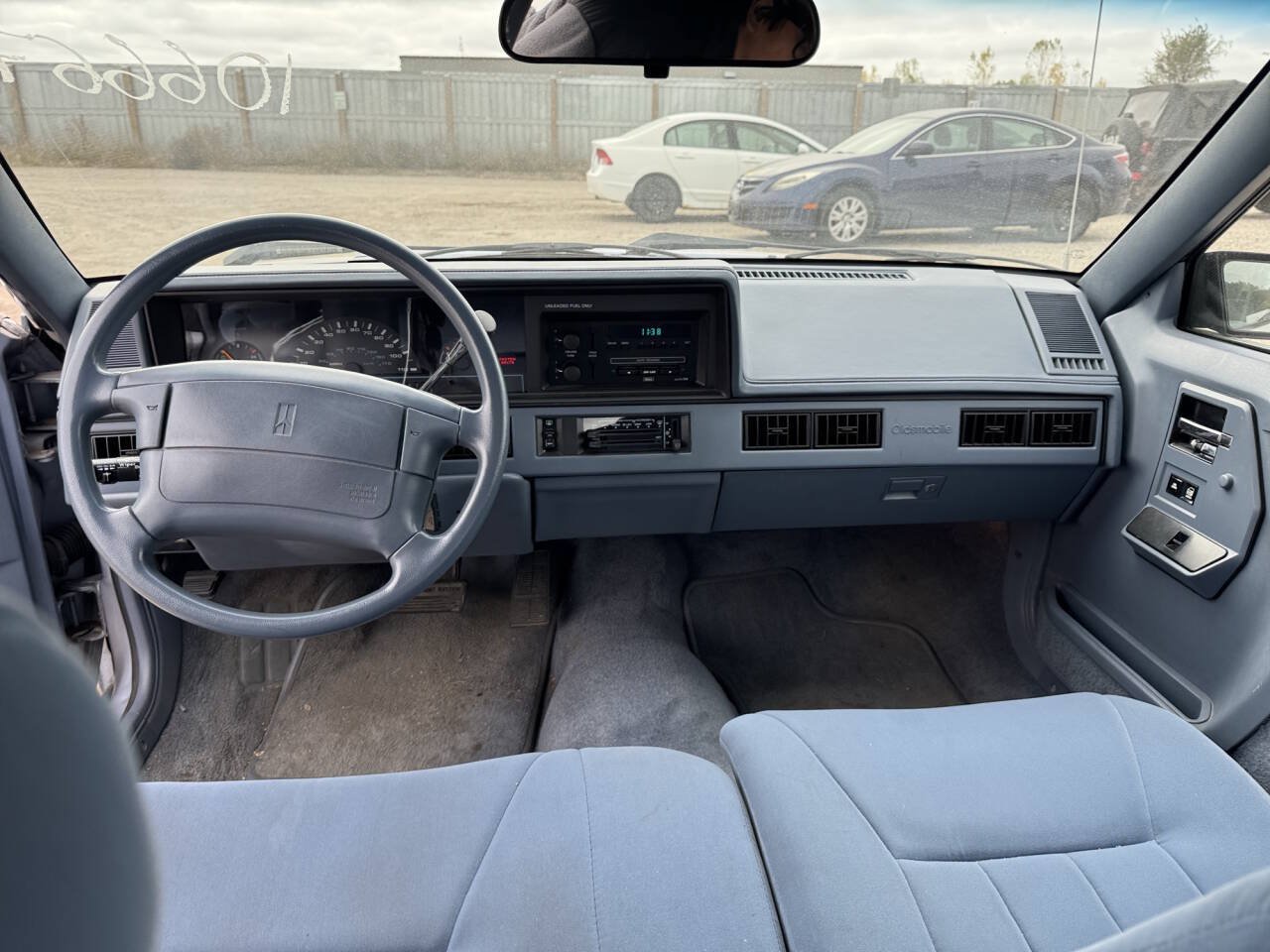 Used 1996 Oldsmobile Cutlass Ciera SL FWD image 30