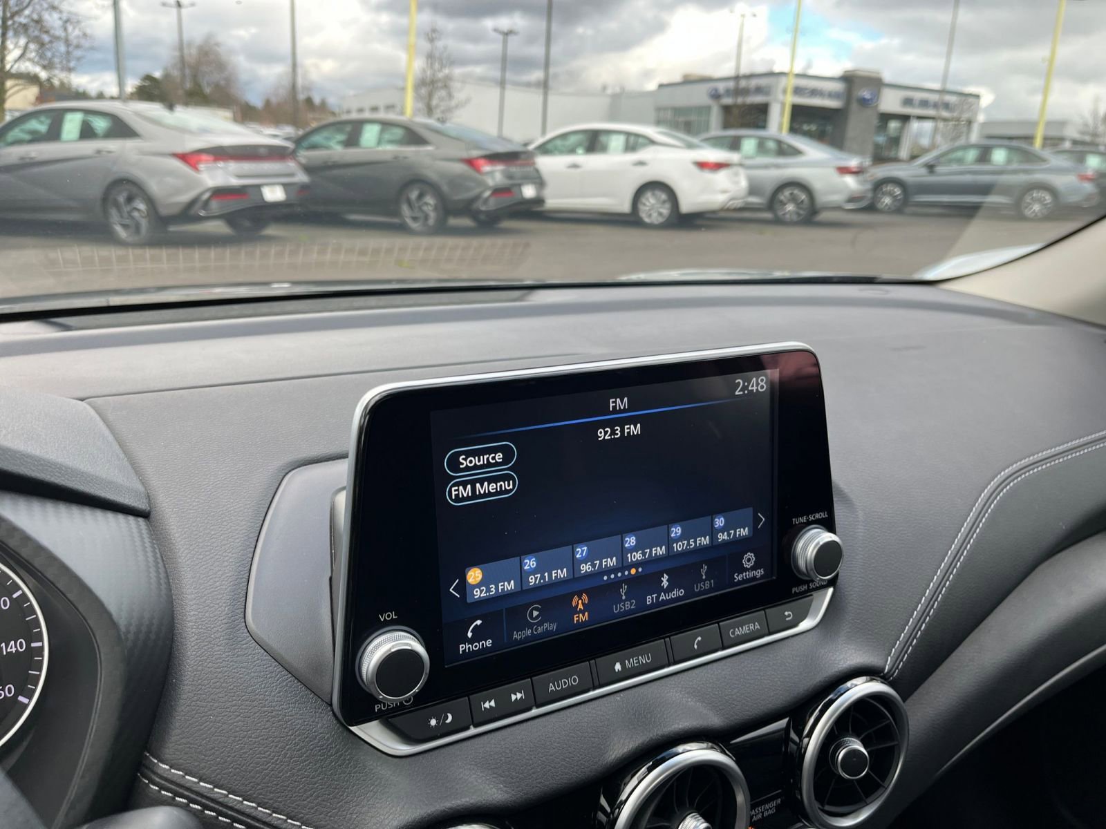 Used 2025 Nissan Sentra SV FWD image 17