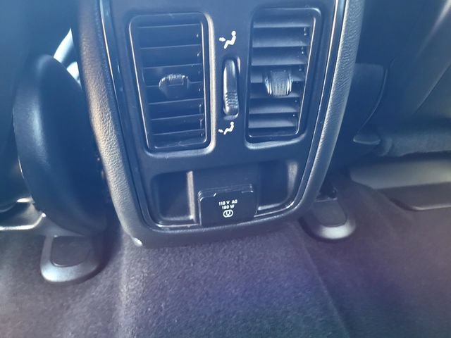 Used 2019 Jeep Grand Cherokee Altitude AWD/4WD image 13