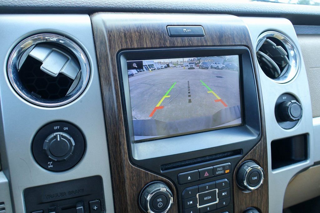 Used 2013 Ford F150 Lariat w/ Luxury Equipment Group image 4