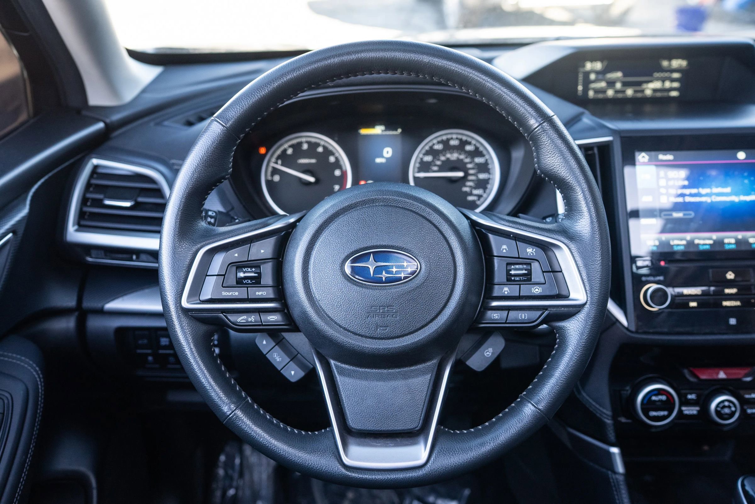 Used 2021 Subaru Forester Limited w/ Popular Package #3 image 12