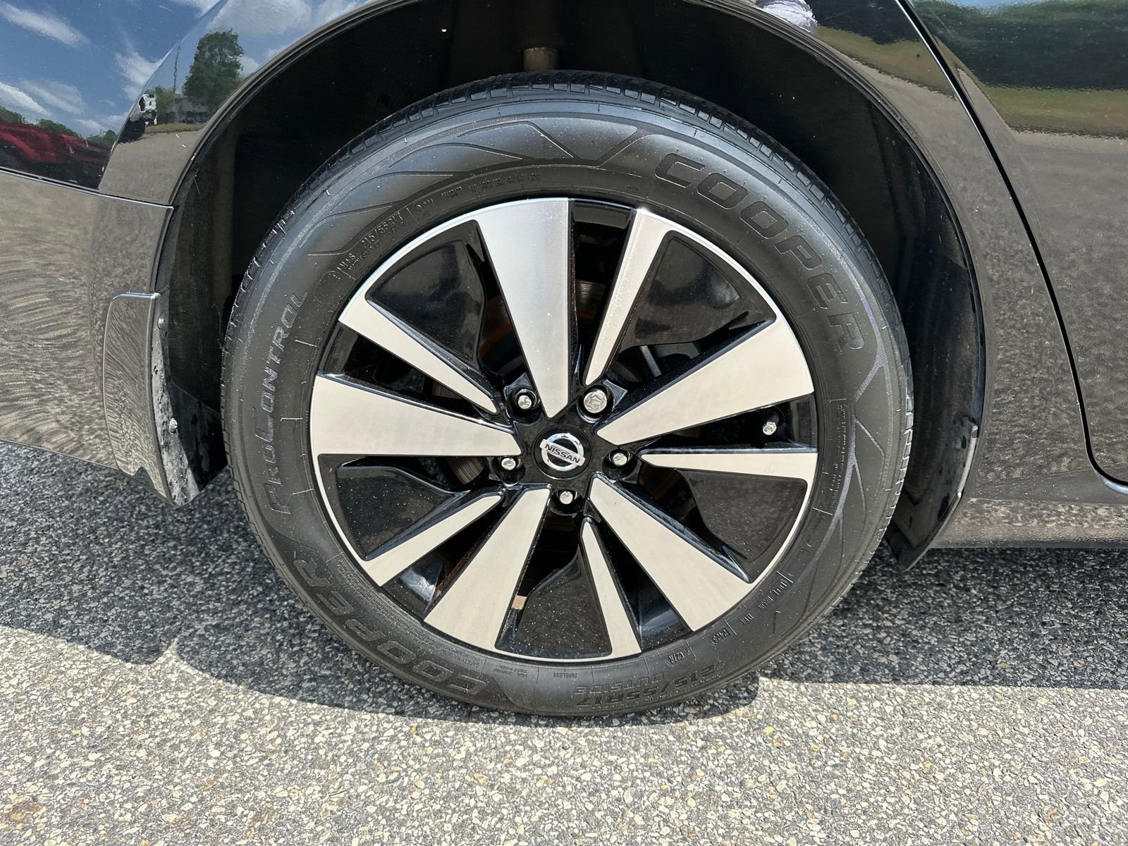 Used 2021 Nissan Altima 2.5 SV FWD image 15