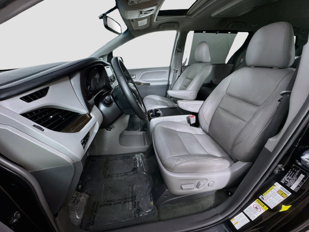 Used 2016 Toyota Sienna XLE Premium w/ Protection Package AWD/4WD image 25