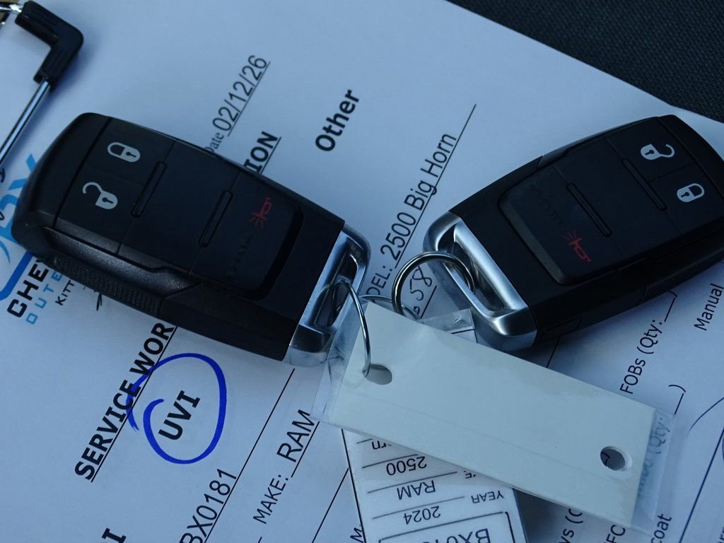 Used 2024 RAM 2500 Big Horn w/ Bed Utility Group image 12