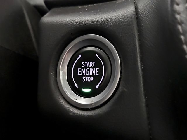 Used 2021 Chevrolet Suburban LT RWD image 24