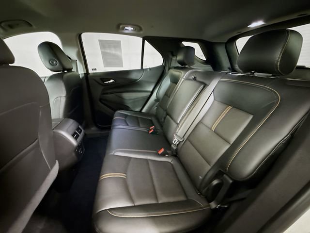 Used 2022 Chevrolet Equinox Premier AWD/4WD image 23