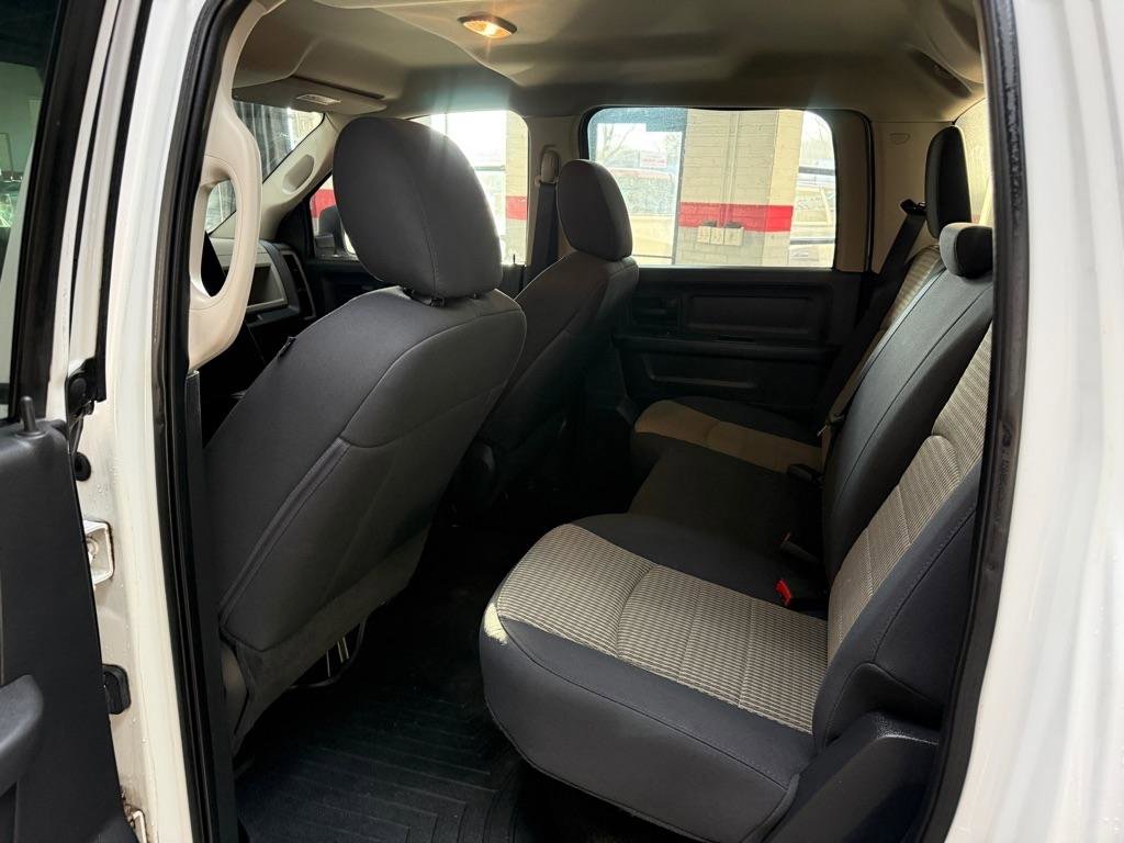 Used 2012 RAM 2500 ST w/ Chrome Appearance Group RWD image 8