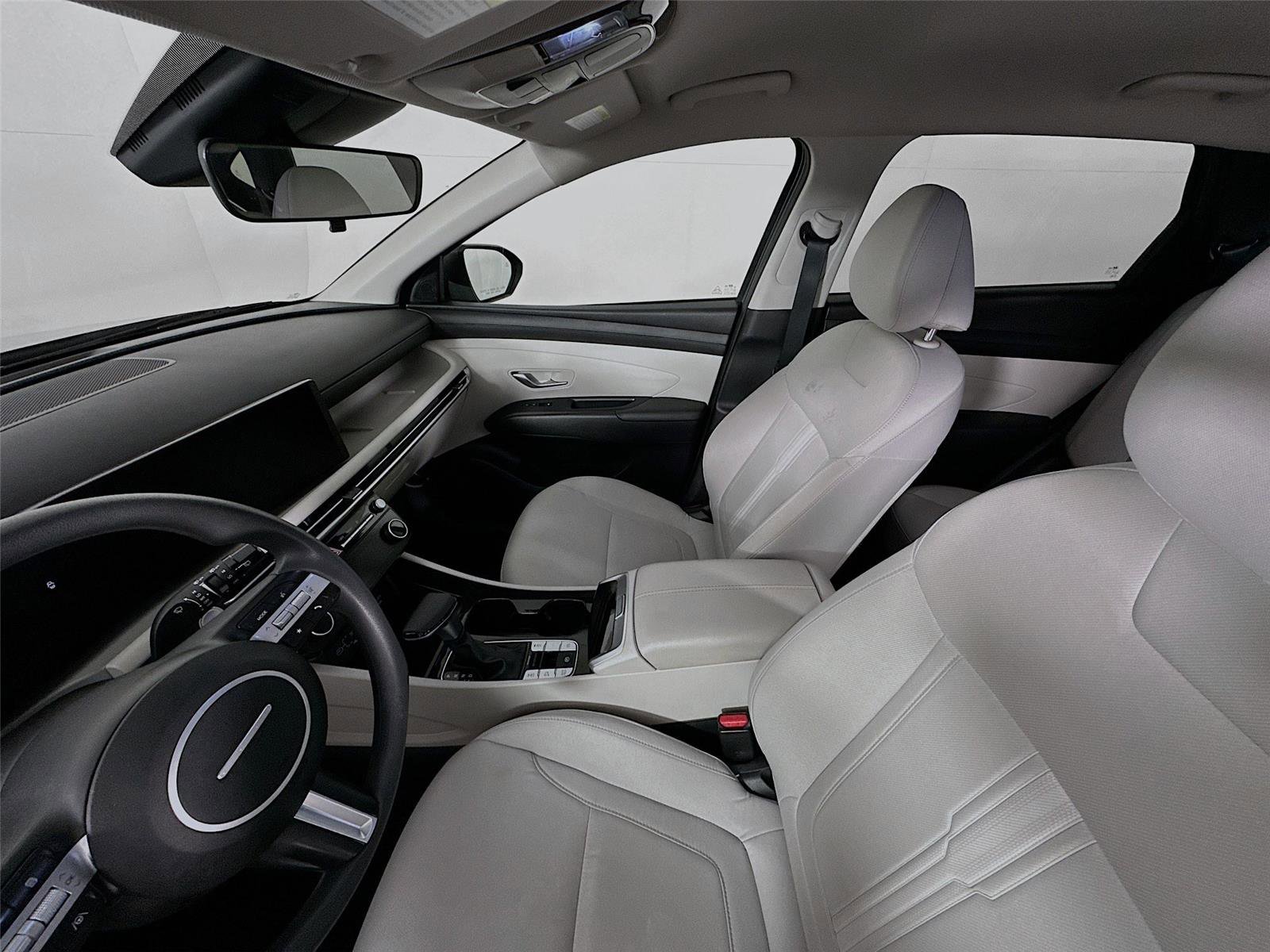 Used 2025 Hyundai Tucson SEL AWD/4WD image 5