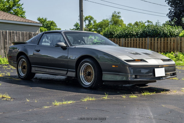 Used 1989 Pontiac Firebird Trans Am RWD image 20